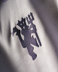 MANCHESTER UNITED 2025/26 AWAY JERSEY