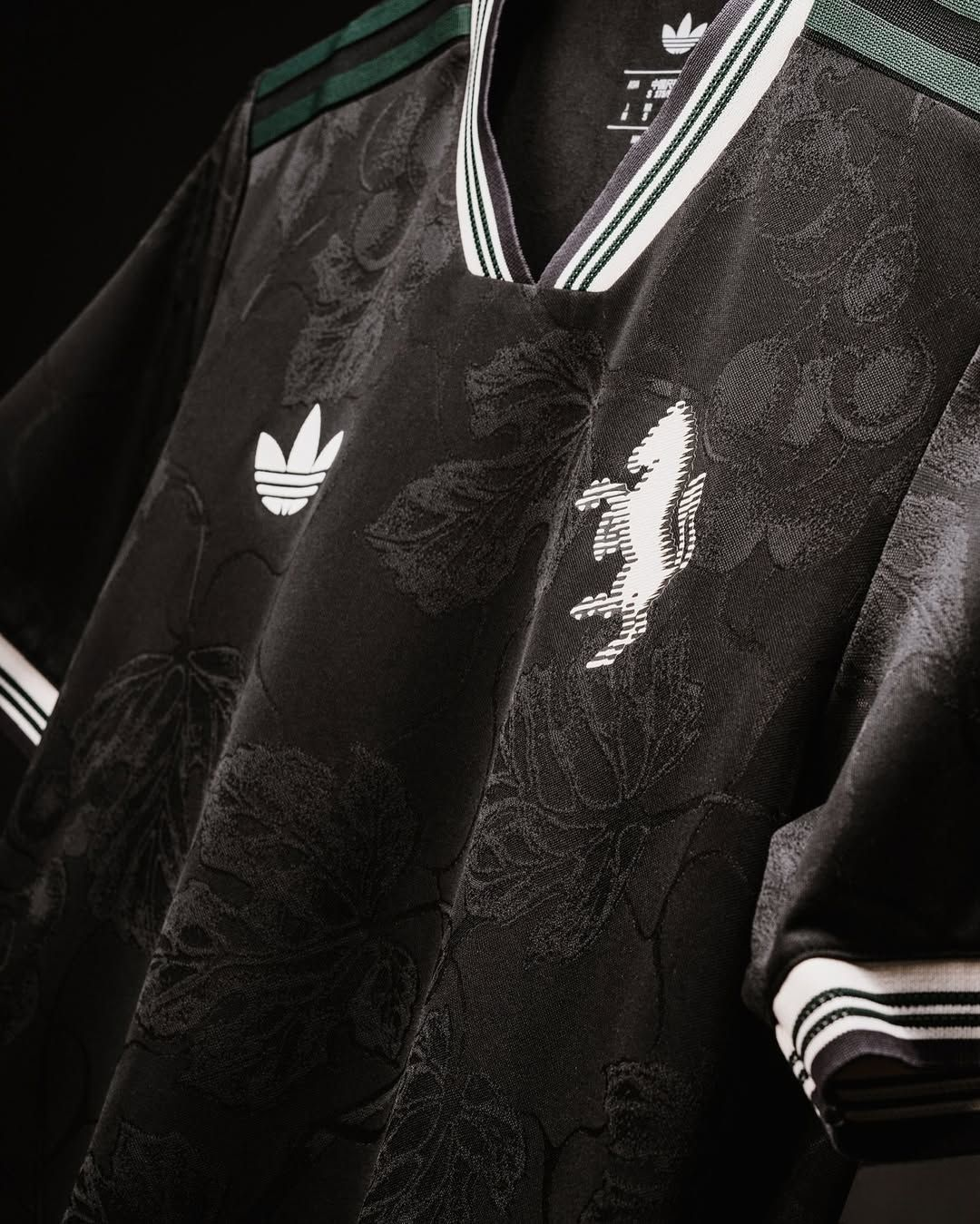 JUVENTUS 2025/26 THIRD JERSEY
