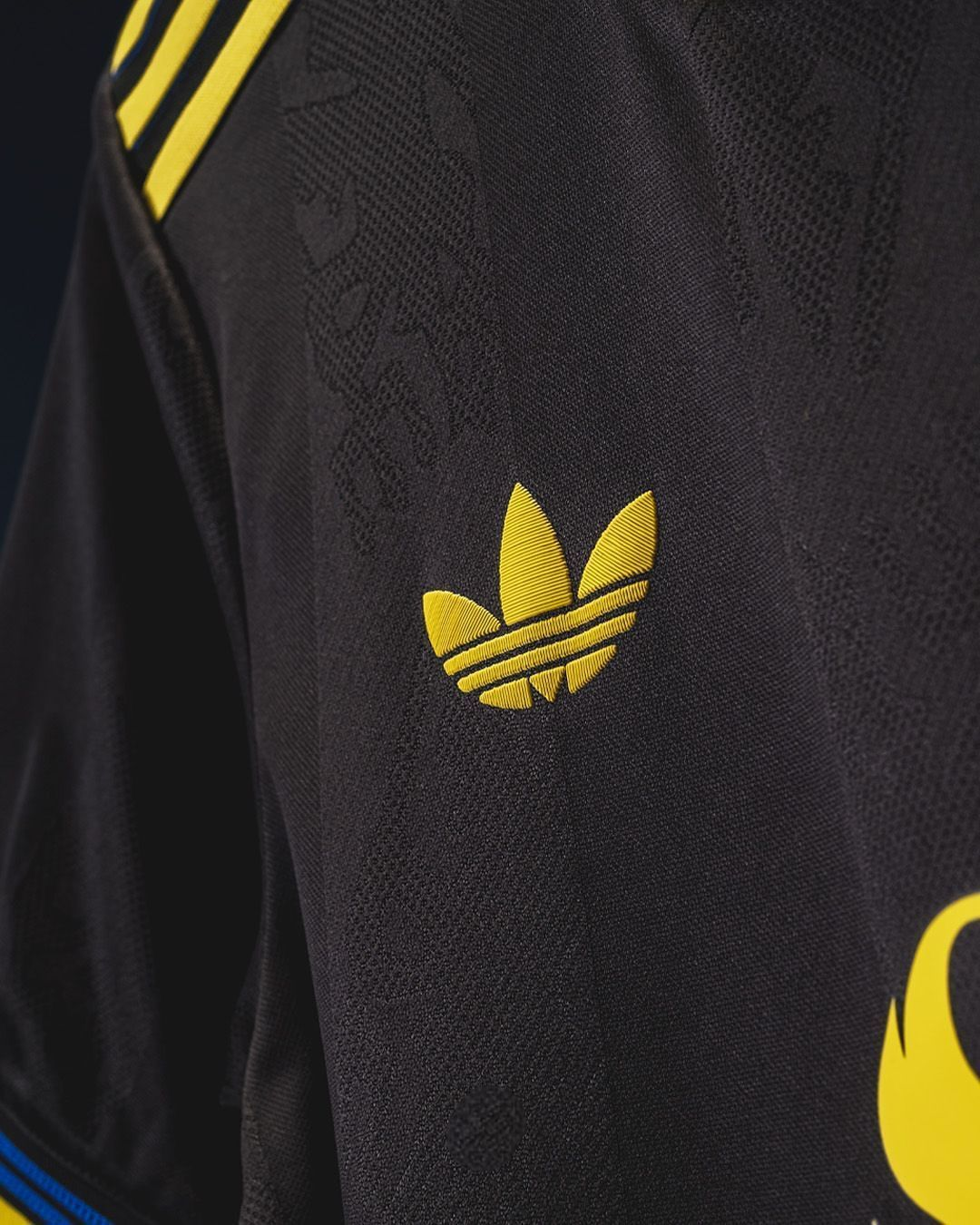 MANCHESTER UNITED 2025/26 THIRD JERSEY